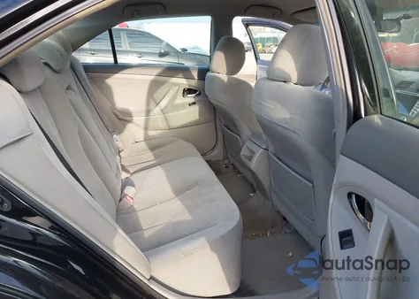 2009 Toyota Camry Le z USA, uszkodzony, nr VIN 4T1BE46K59U805536